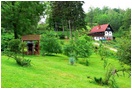 Widok budynku, w którym mieszczą się apartamenty